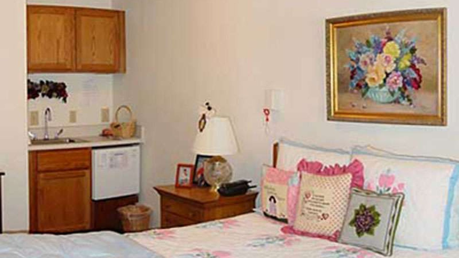 System.Collections.Generic.List`1[AFS.Common.Models.Photo] - Image 3