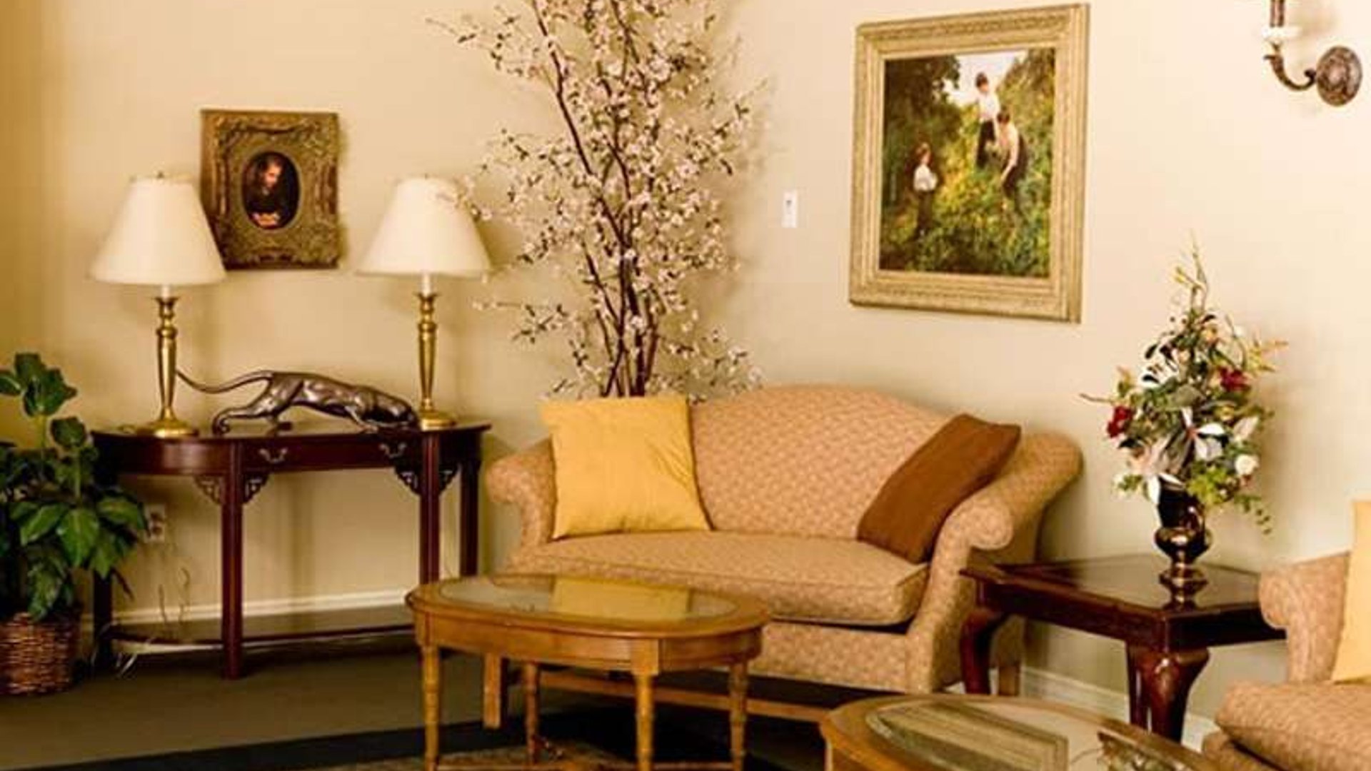 System.Collections.Generic.List`1[AFS.Common.Models.Photo] - Image 4