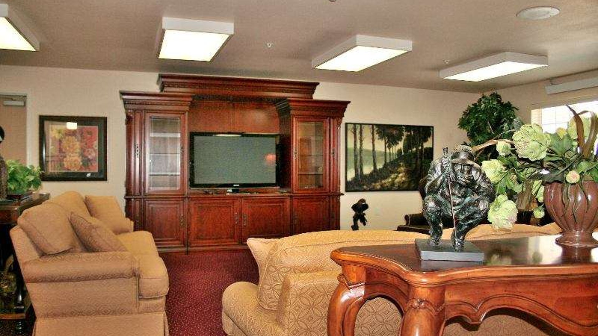 System.Collections.Generic.List`1[AFS.Common.Models.Photo] - Image 6