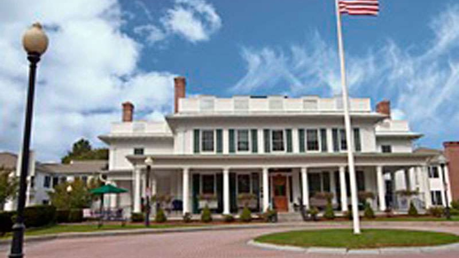 System.Collections.Generic.List`1[AFS.Common.Models.Photo] - Image 1