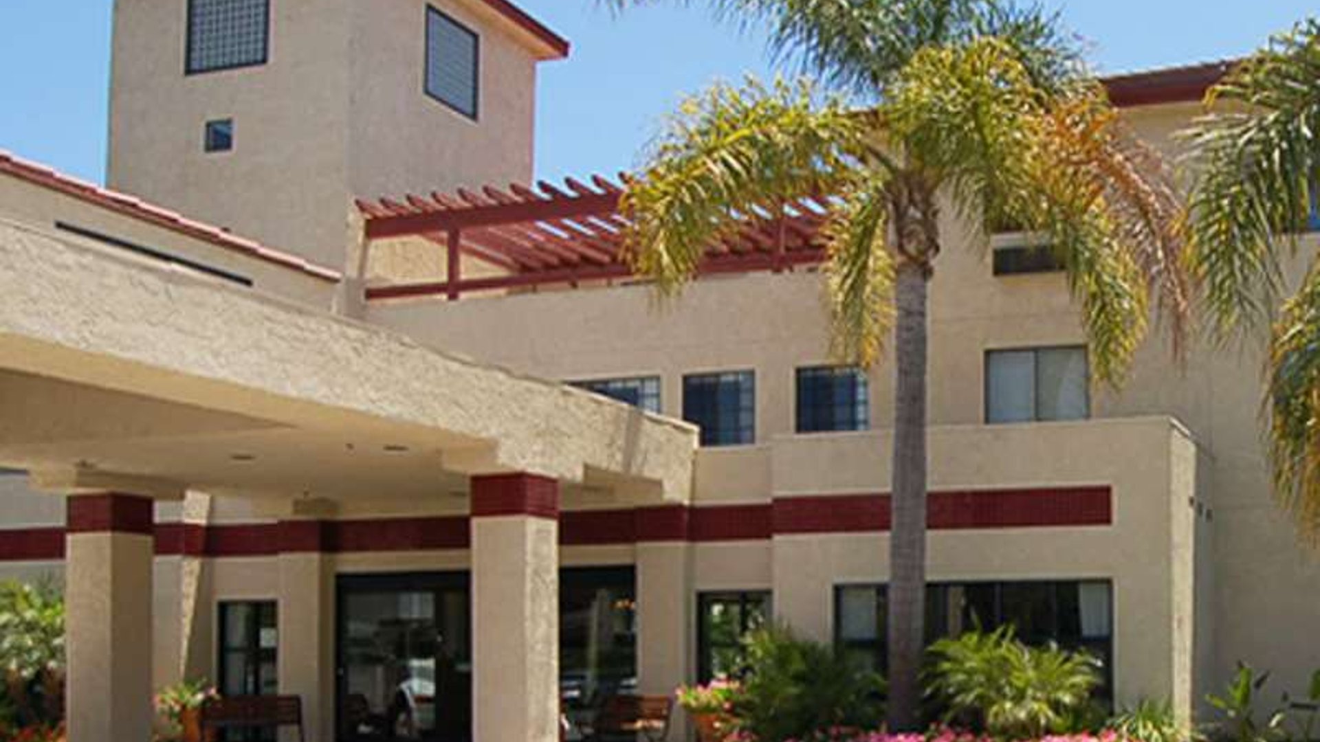 System.Collections.Generic.List`1[AFS.Common.Models.Photo] - Image 1