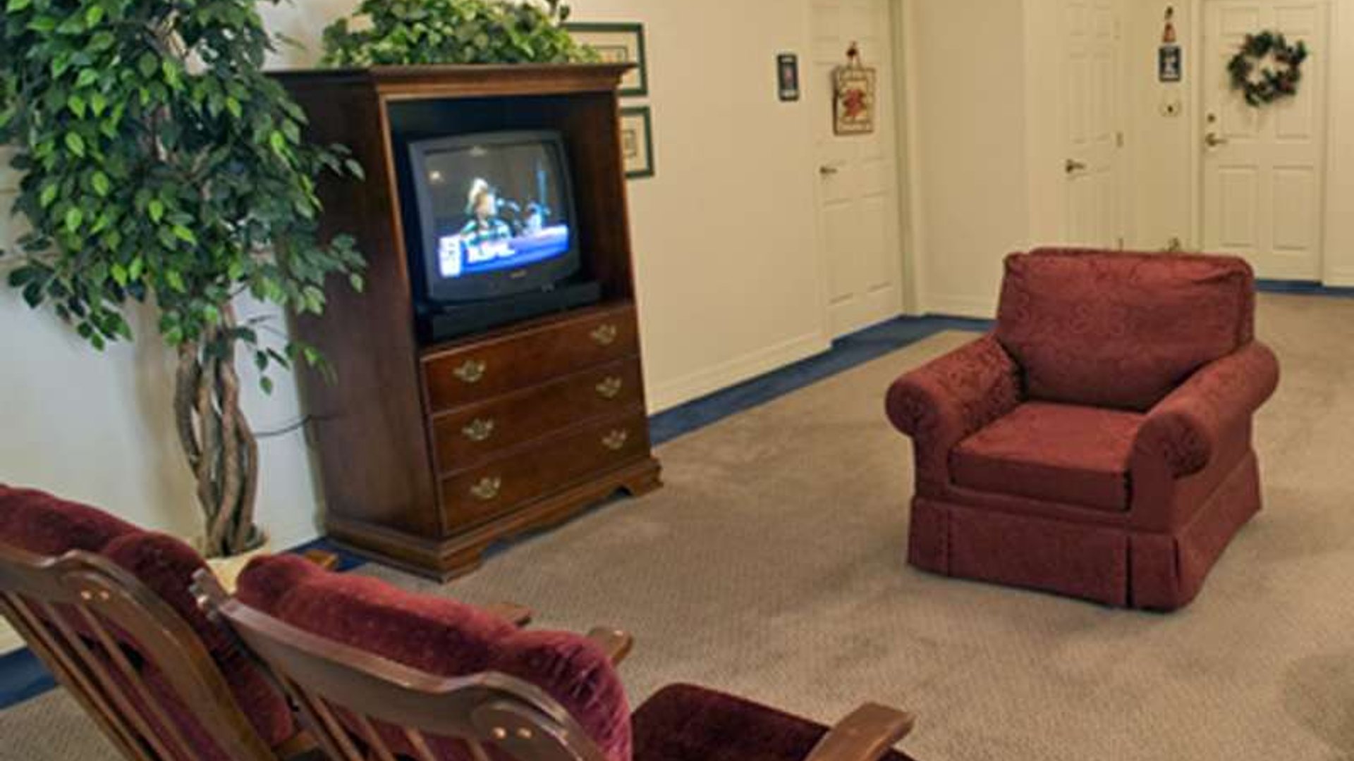 System.Collections.Generic.List`1[AFS.Common.Models.Photo] - Image 3