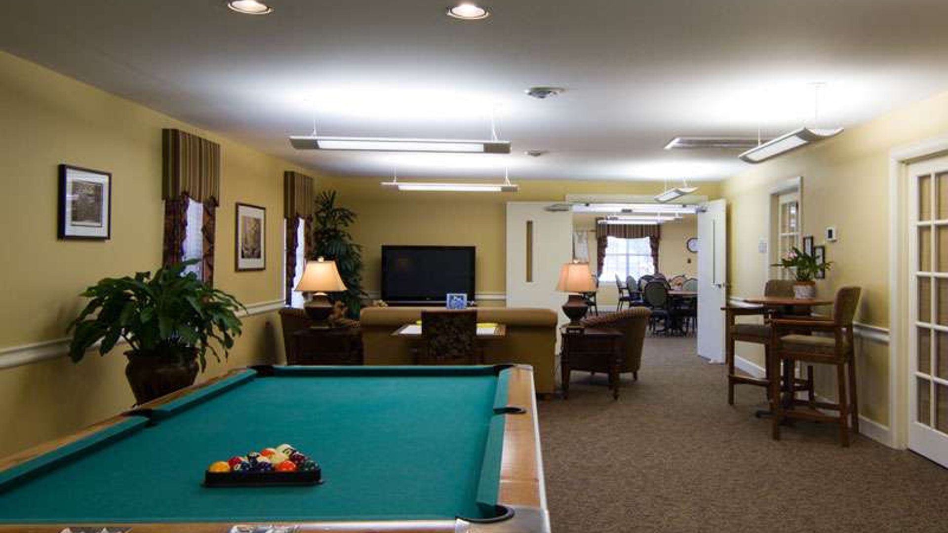 System.Collections.Generic.List`1[AFS.Common.Models.Photo] - Image 2