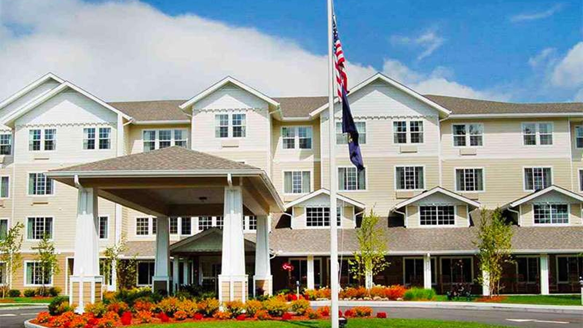 System.Collections.Generic.List`1[AFS.Common.Models.Photo] - Image 1