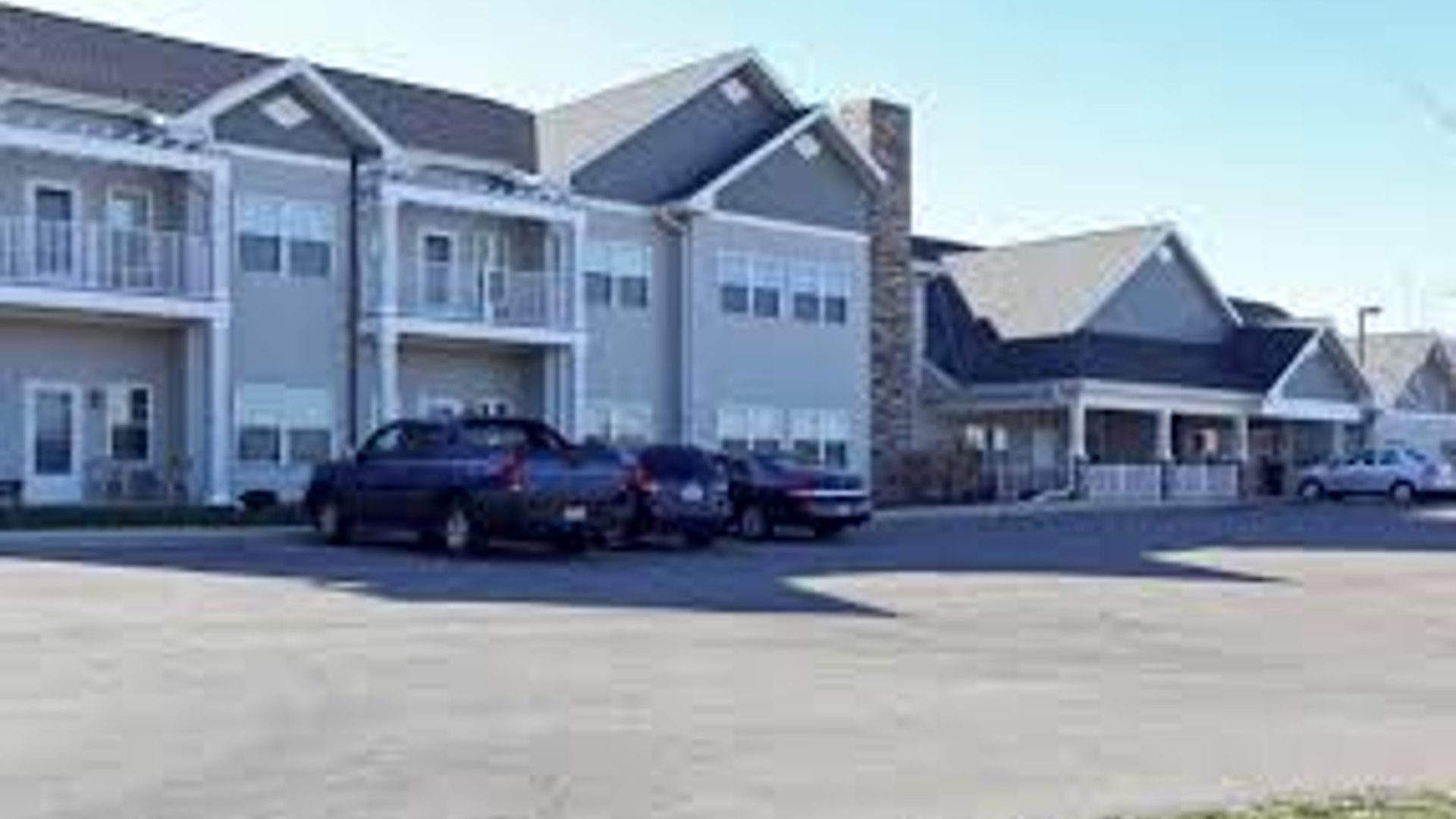 System.Collections.Generic.List`1[AFS.Common.Models.Photo] - Image 1