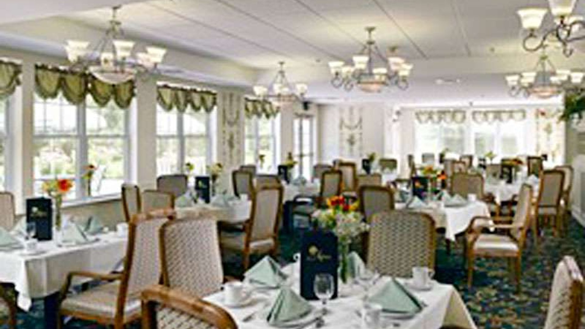 System.Collections.Generic.List`1[AFS.Common.Models.Photo] - Image 6