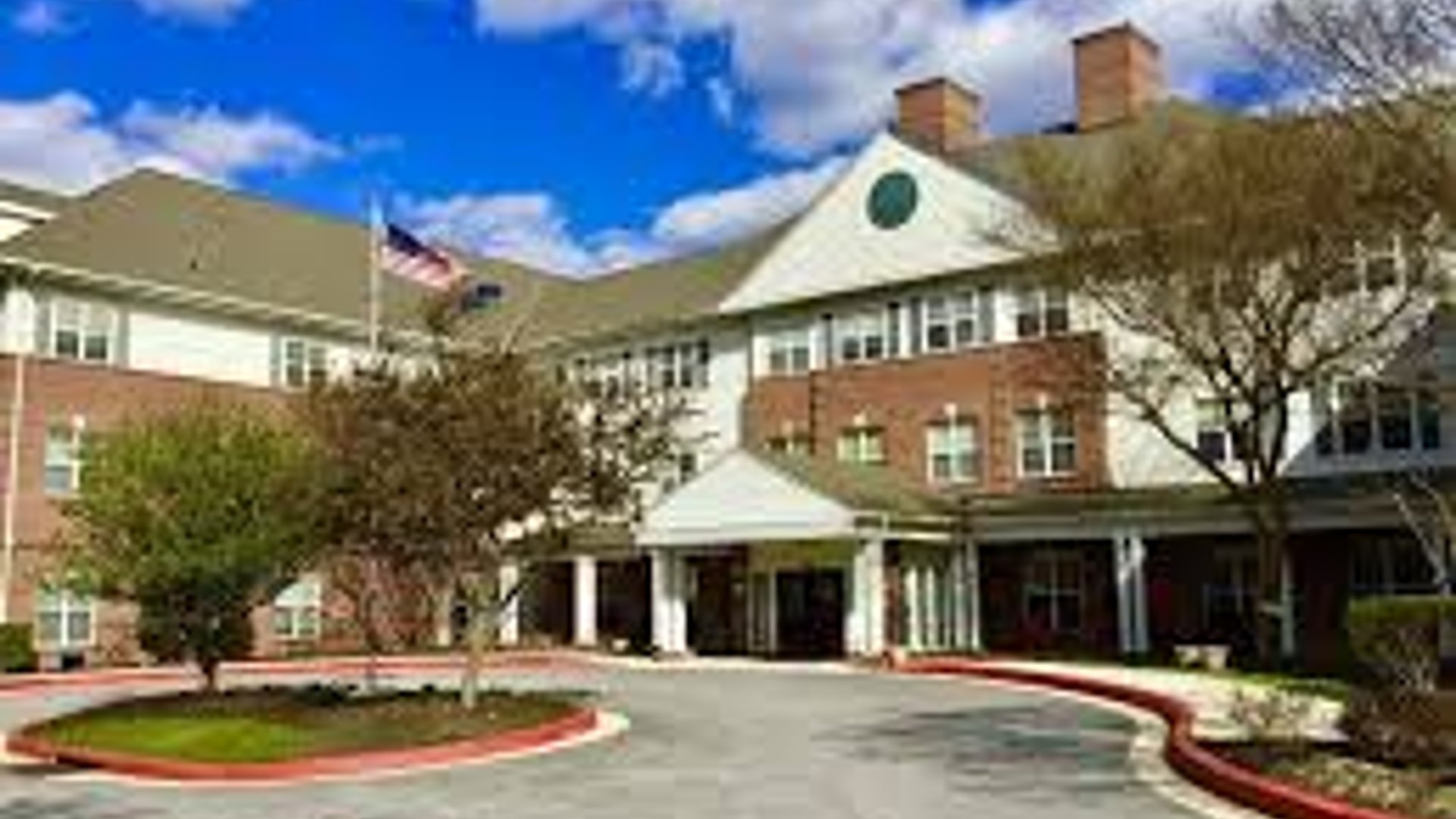 System.Collections.Generic.List`1[AFS.Common.Models.Photo] - Image 1