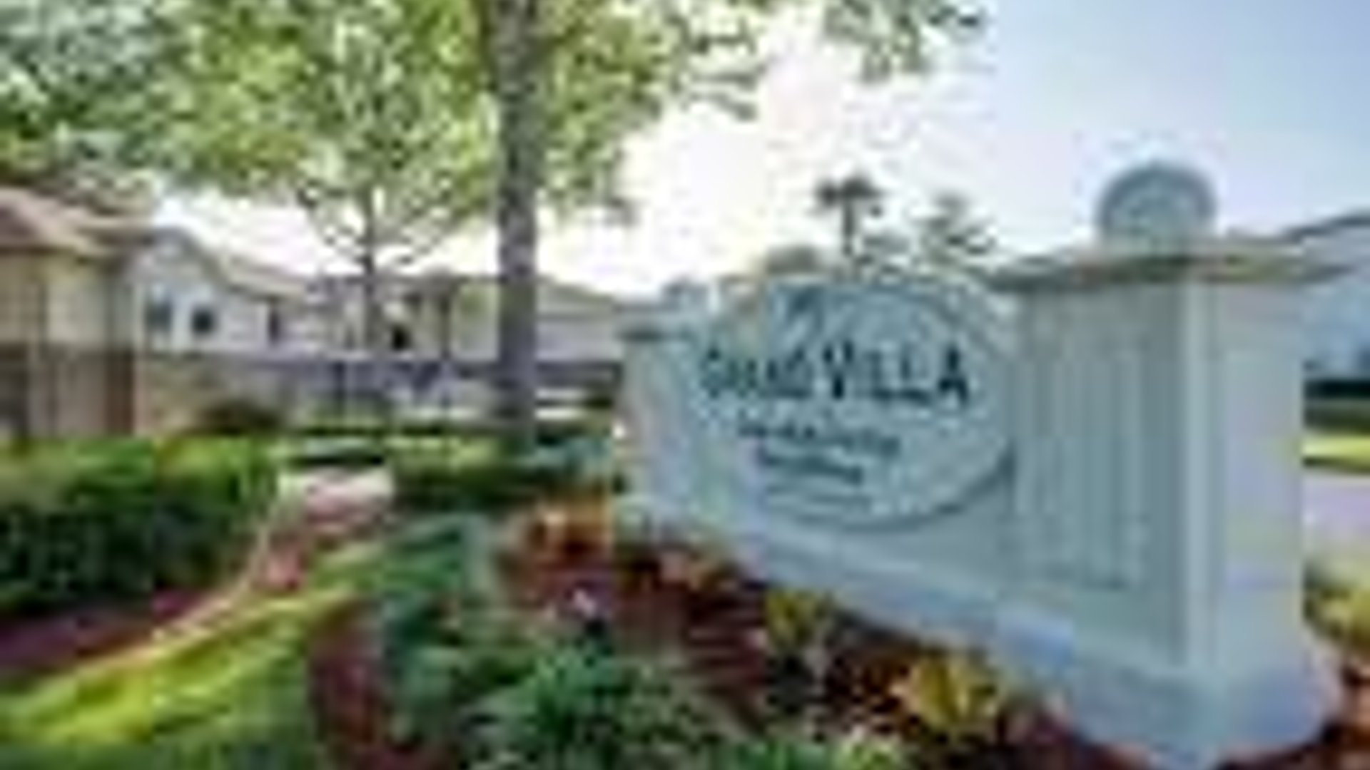 System.Collections.Generic.List`1[AFS.Common.Models.Photo] - Image 1