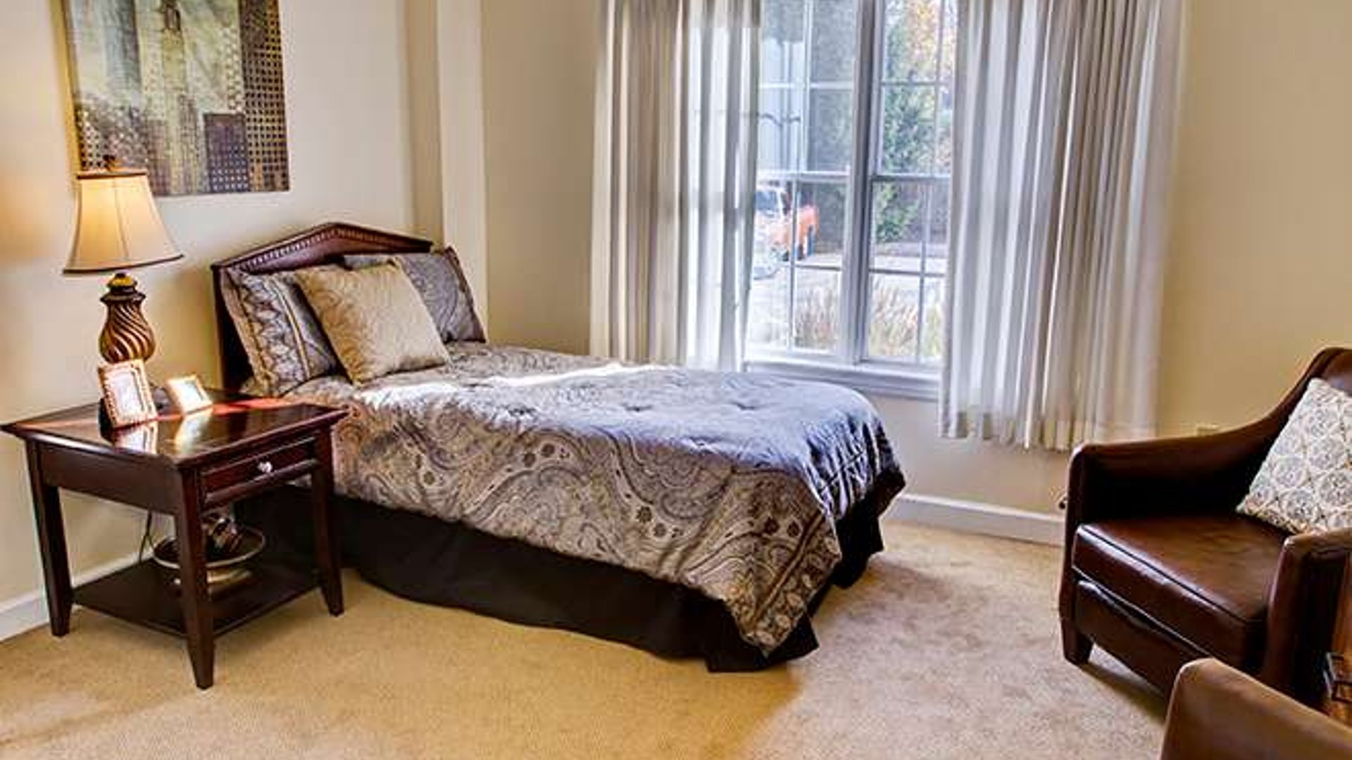 System.Collections.Generic.List`1[AFS.Common.Models.Photo] - Image 6