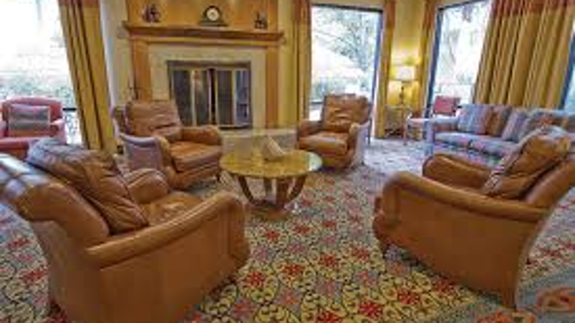 System.Collections.Generic.List`1[AFS.Common.Models.Photo] - Image 2