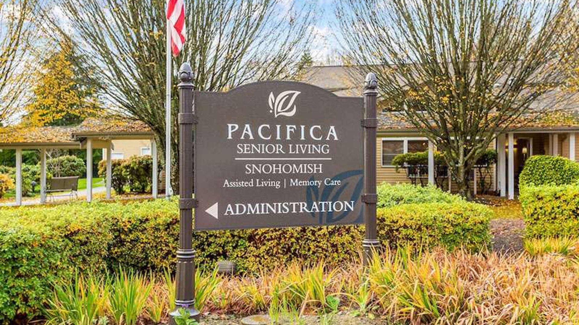 System.Collections.Generic.List`1[AFS.Common.Models.Photo] - Image 1