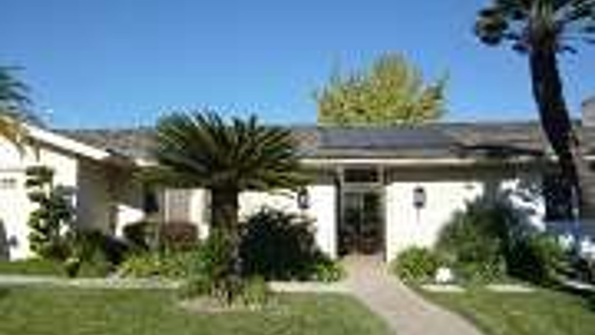 System.Collections.Generic.List`1[AFS.Common.Models.Photo] - Image 1