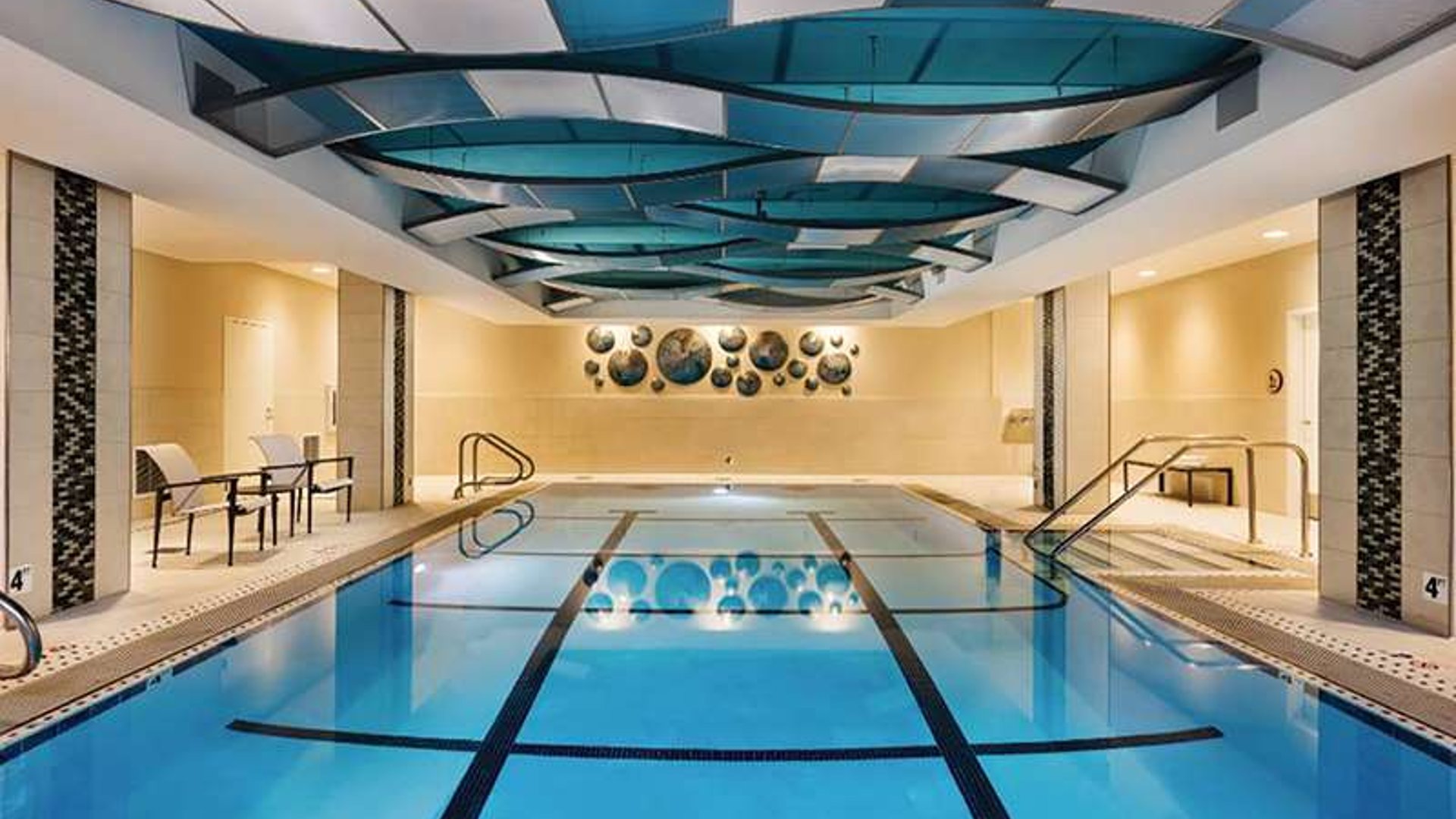 System.Collections.Generic.List`1[AFS.Common.Models.Photo] - Image 1