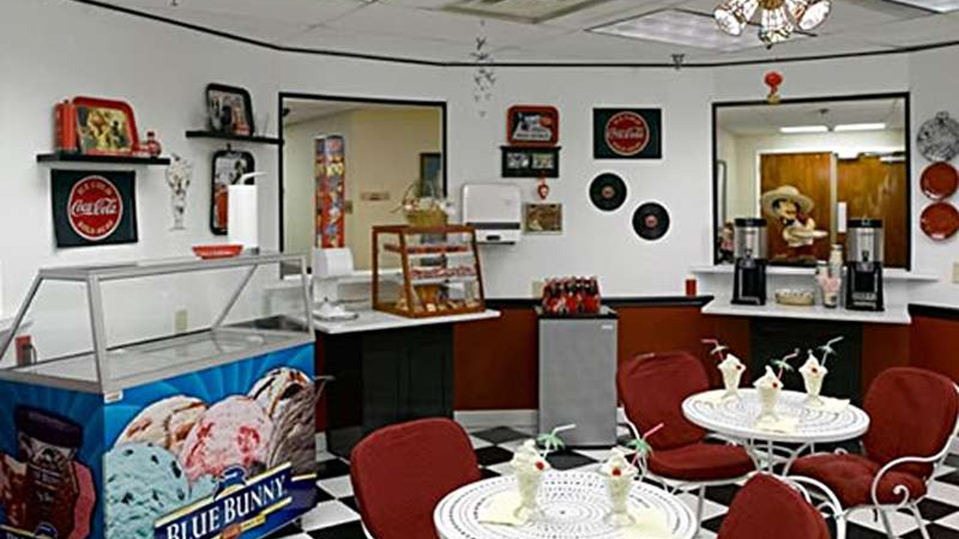 System.Collections.Generic.List`1[AFS.Common.Models.Photo] - Image 3