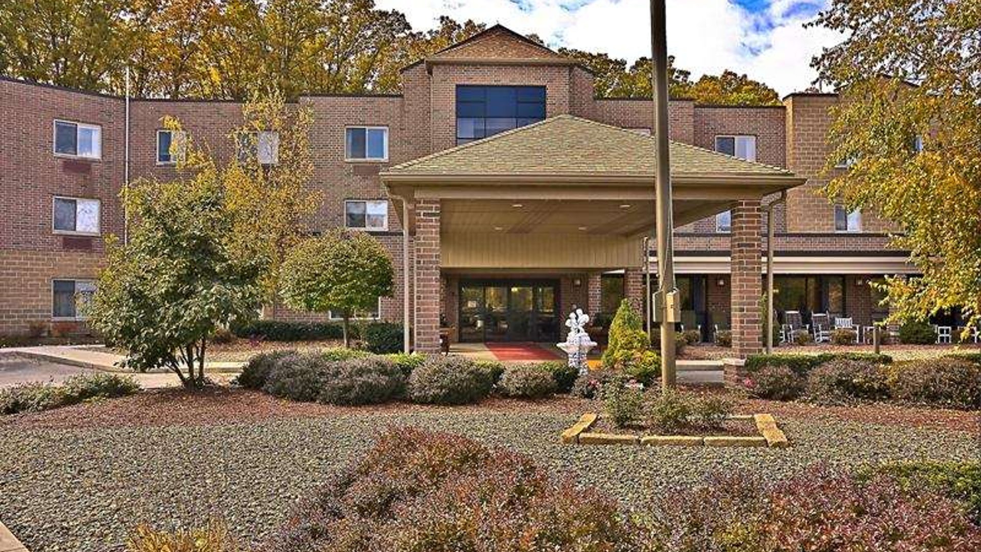 System.Collections.Generic.List`1[AFS.Common.Models.Photo] - Image 1