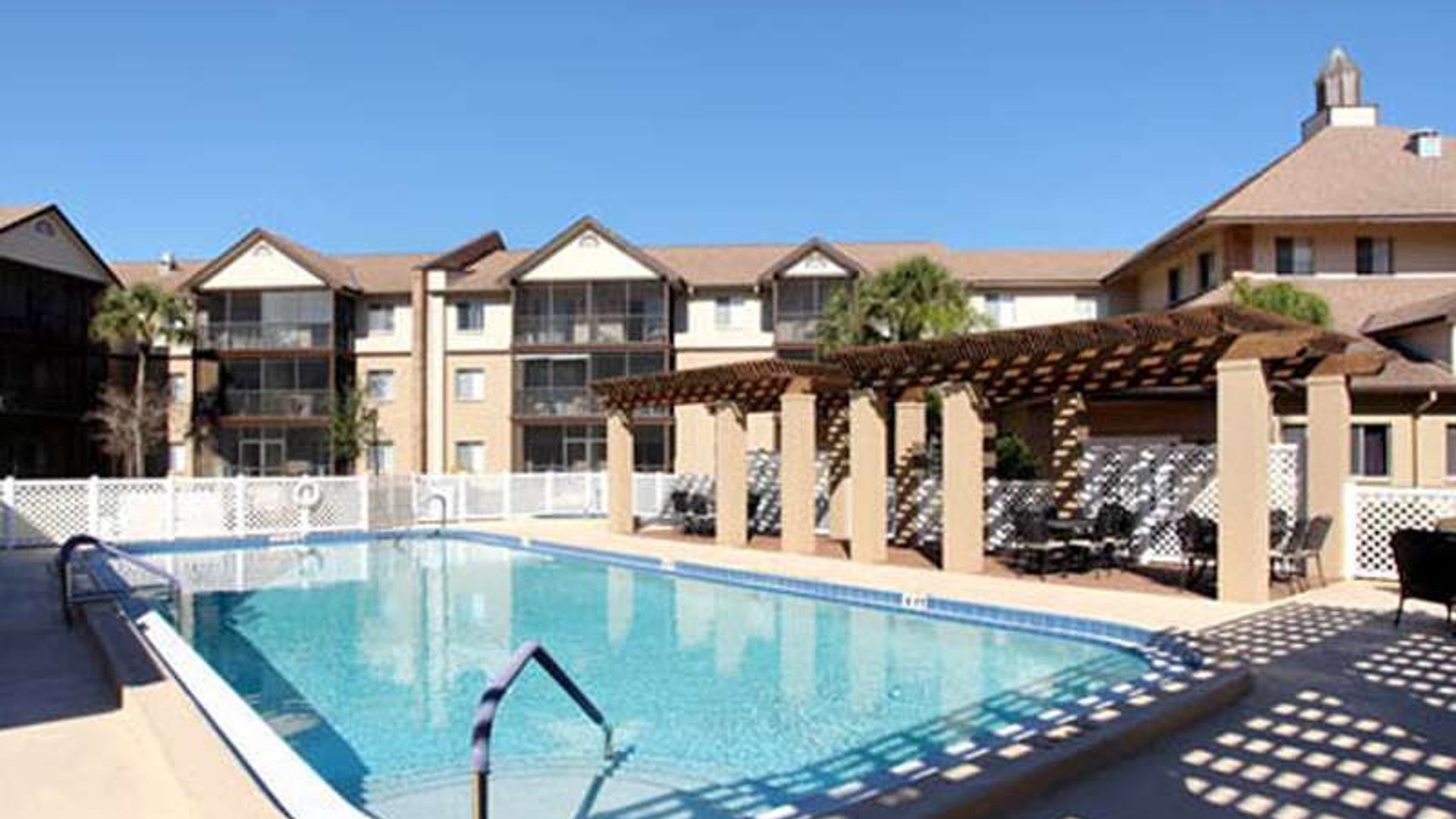 System.Collections.Generic.List`1[AFS.Common.Models.Photo] - Image 5