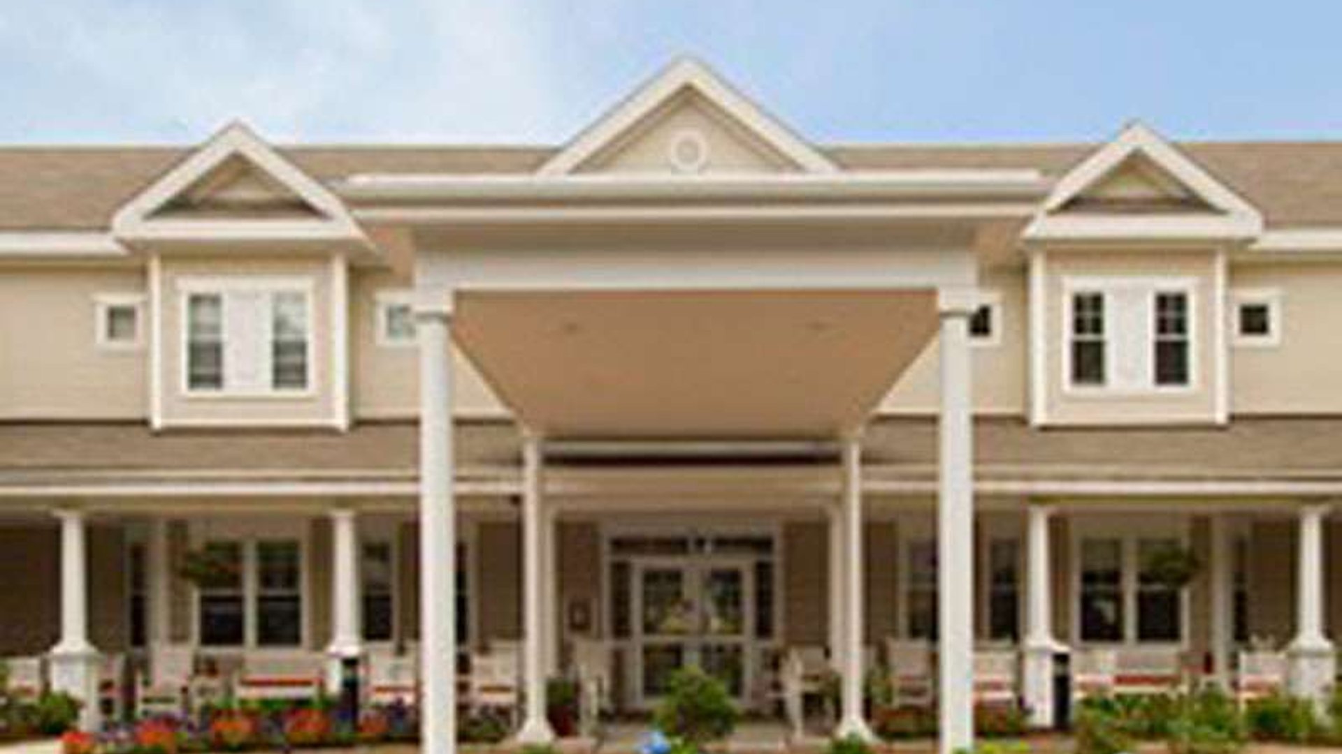 System.Collections.Generic.List`1[AFS.Common.Models.Photo] - Image 1