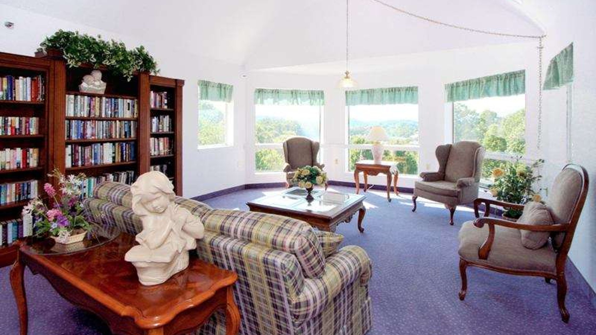 System.Collections.Generic.List`1[AFS.Common.Models.Photo] - Image 4