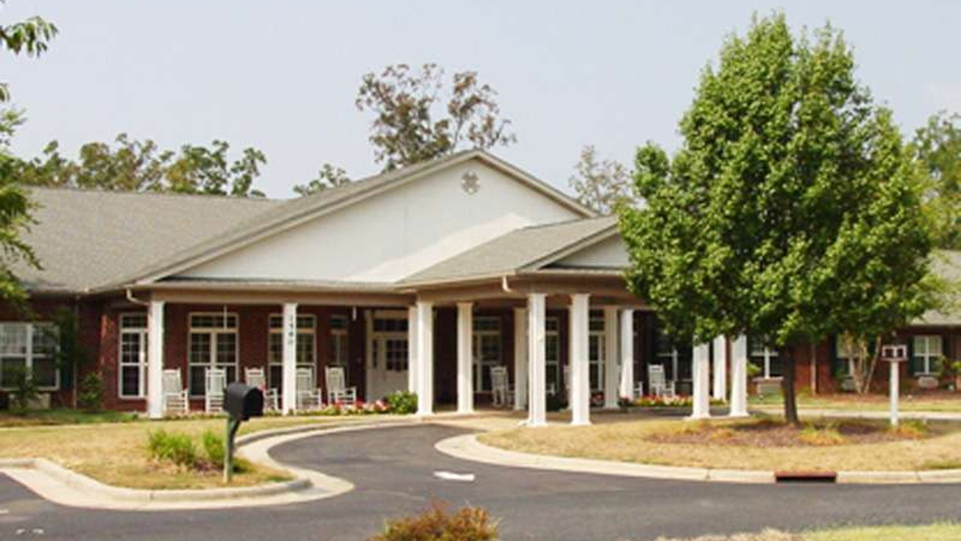 System.Collections.Generic.List`1[AFS.Common.Models.Photo] - Image 1