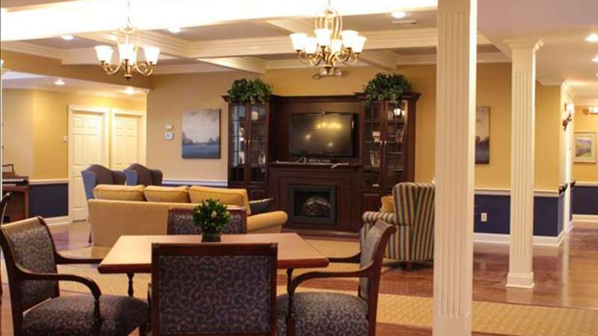 System.Collections.Generic.List`1[AFS.Common.Models.Photo] - Image 1