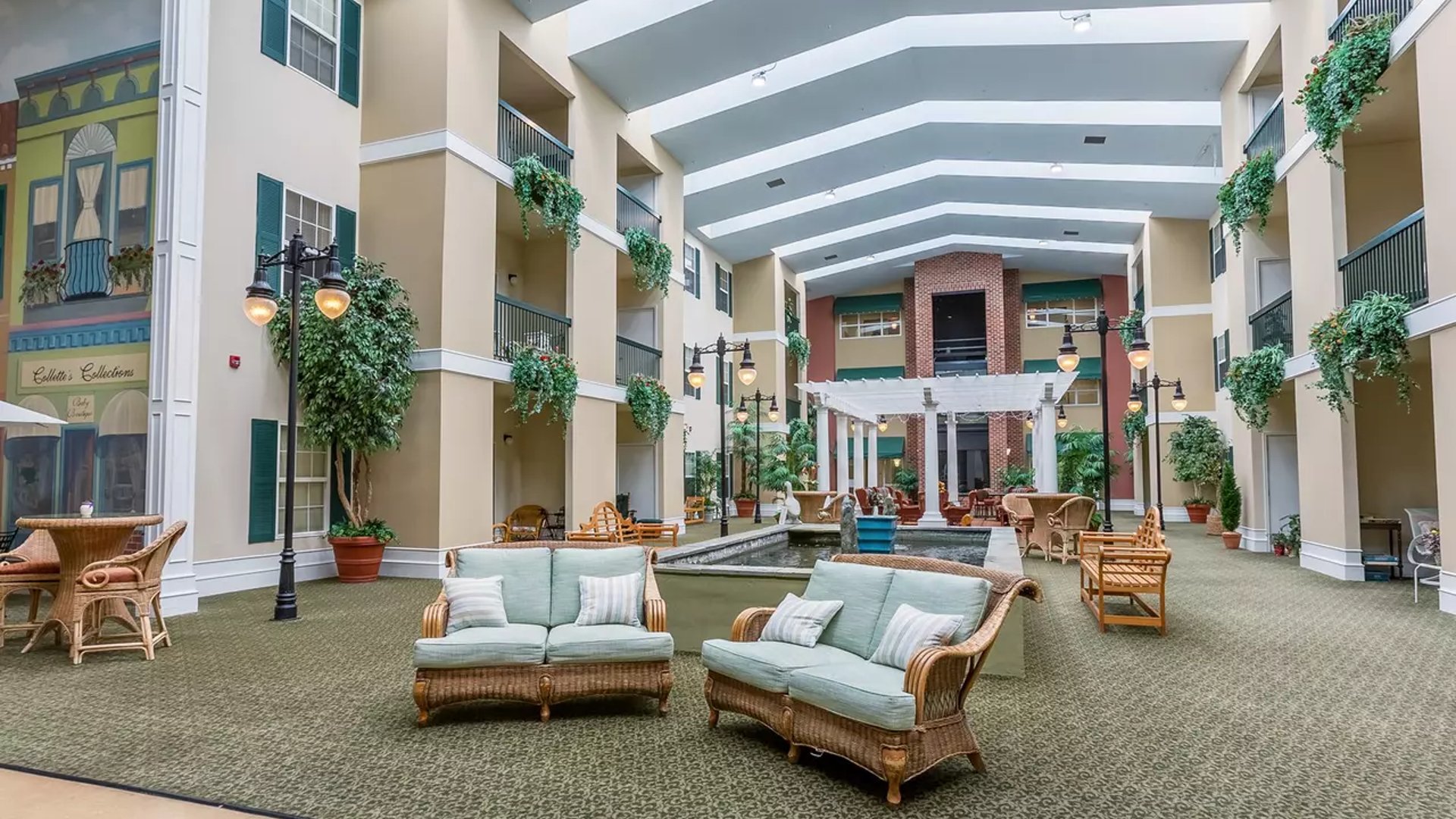 System.Collections.Generic.List`1[AFS.Common.Models.Photo] - Image 3