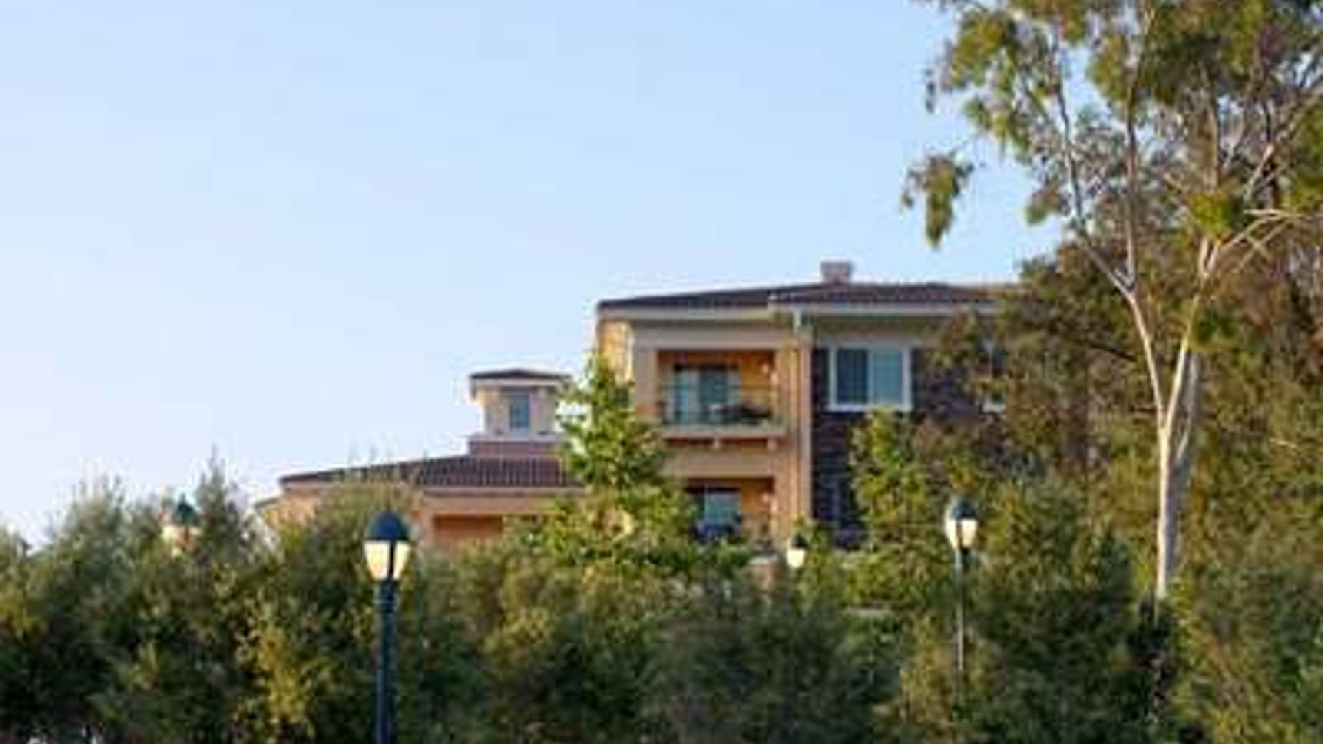 System.Collections.Generic.List`1[AFS.Common.Models.Photo] - Image 6