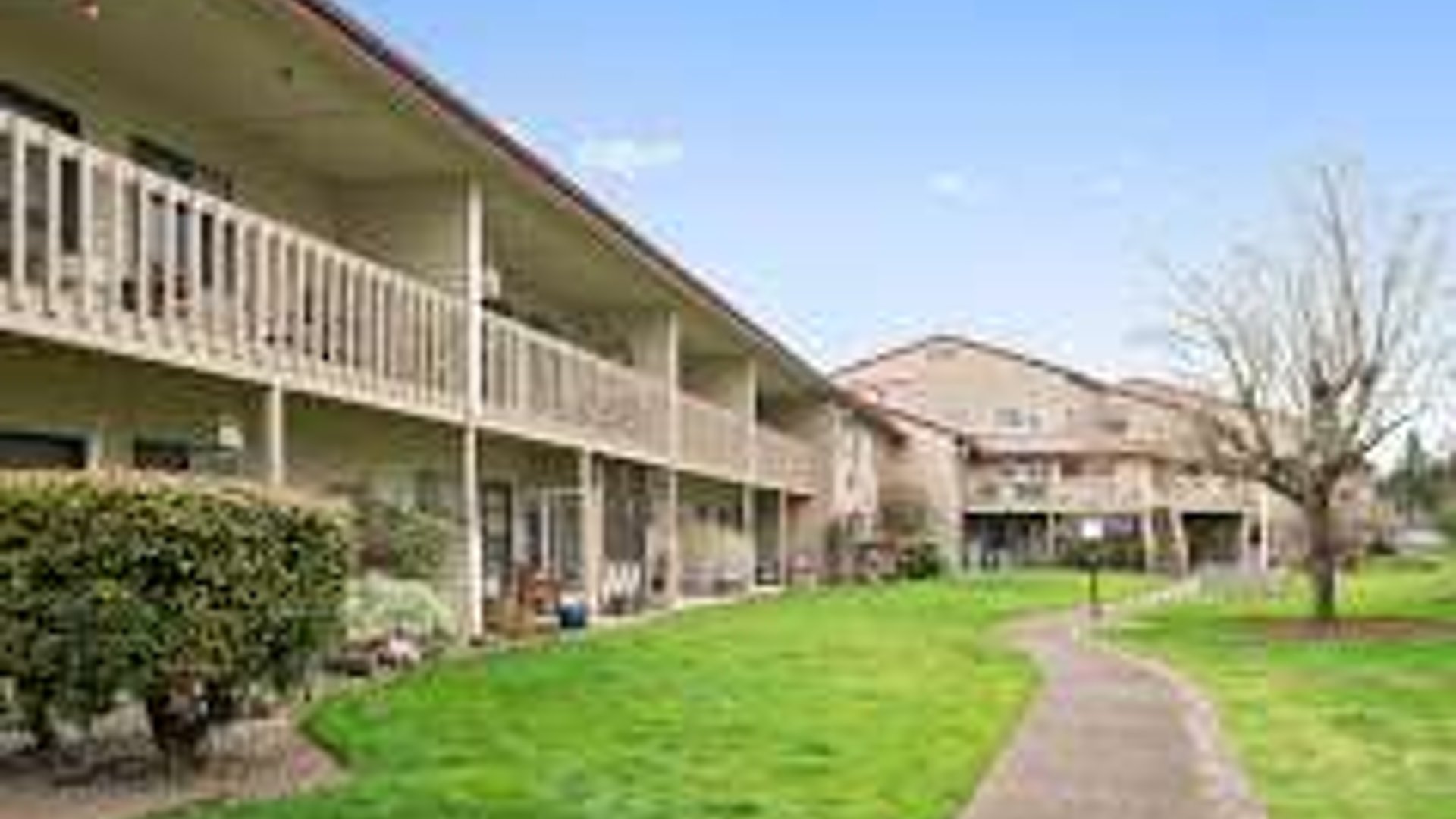 System.Collections.Generic.List`1[AFS.Common.Models.Photo] - Image 1