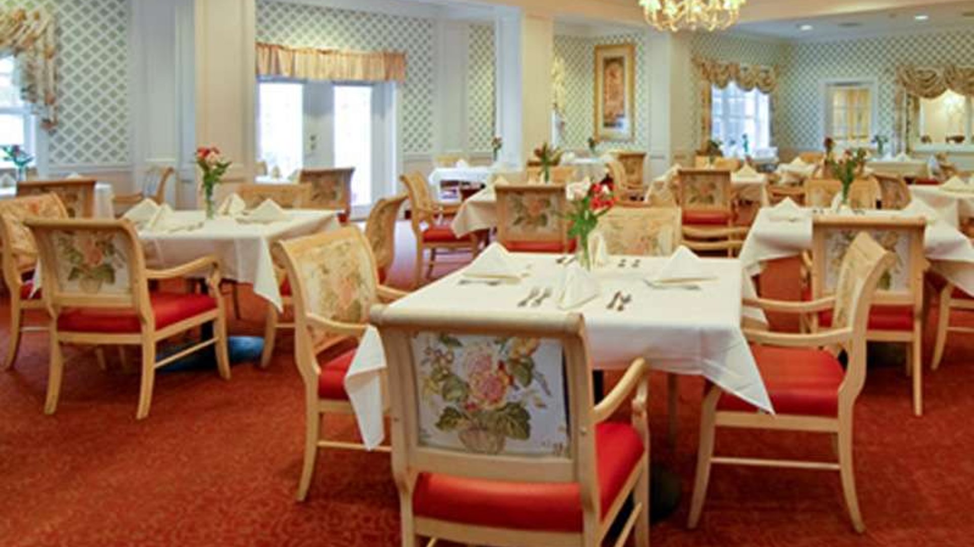 System.Collections.Generic.List`1[AFS.Common.Models.Photo] - Image 4