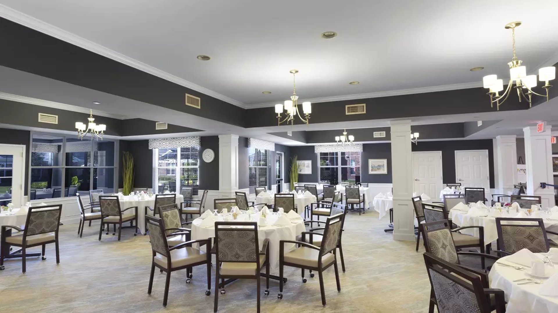 System.Collections.Generic.List`1[AFS.Common.Models.Photo] - Image 2