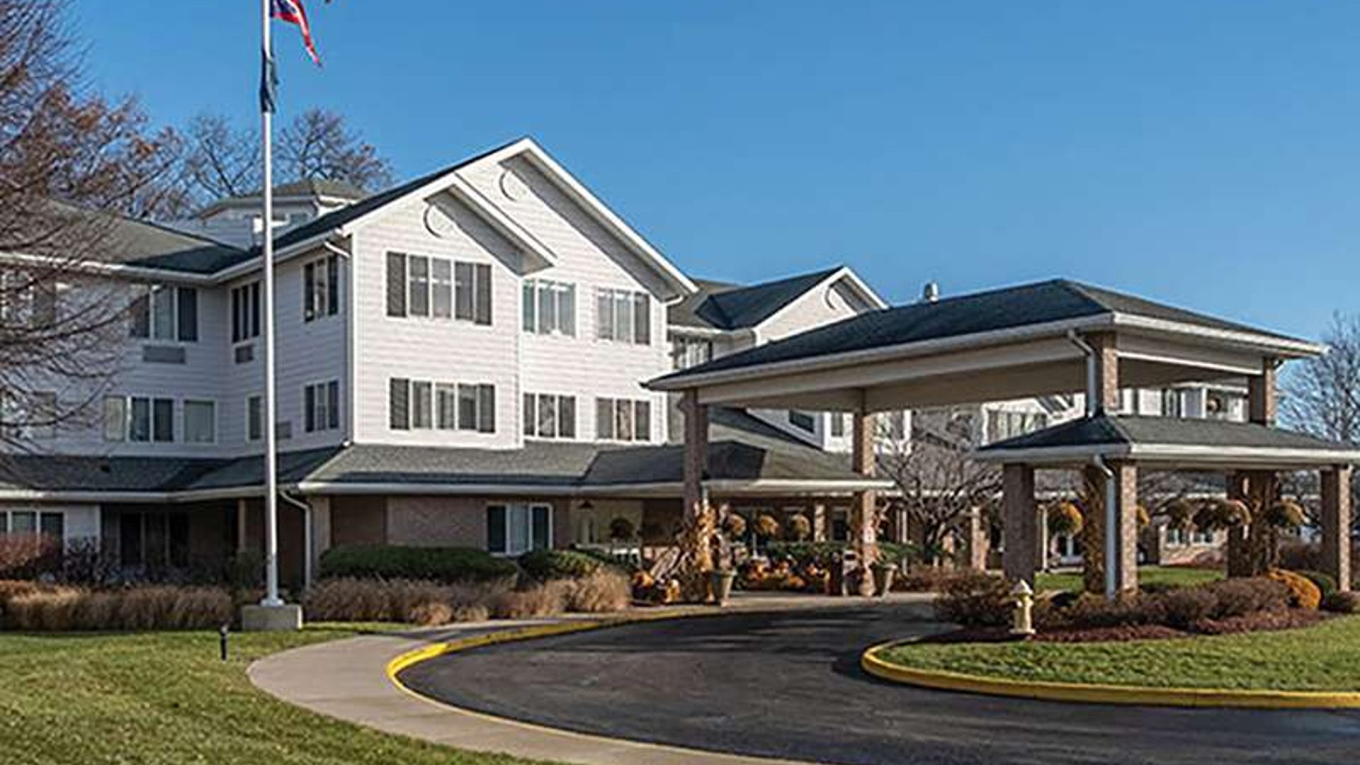 System.Collections.Generic.List`1[AFS.Common.Models.Photo] - Image 1