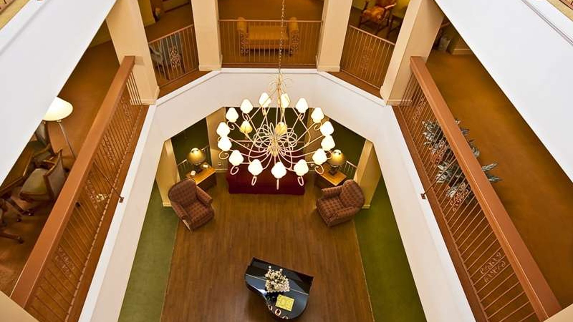 System.Collections.Generic.List`1[AFS.Common.Models.Photo] - Image 2