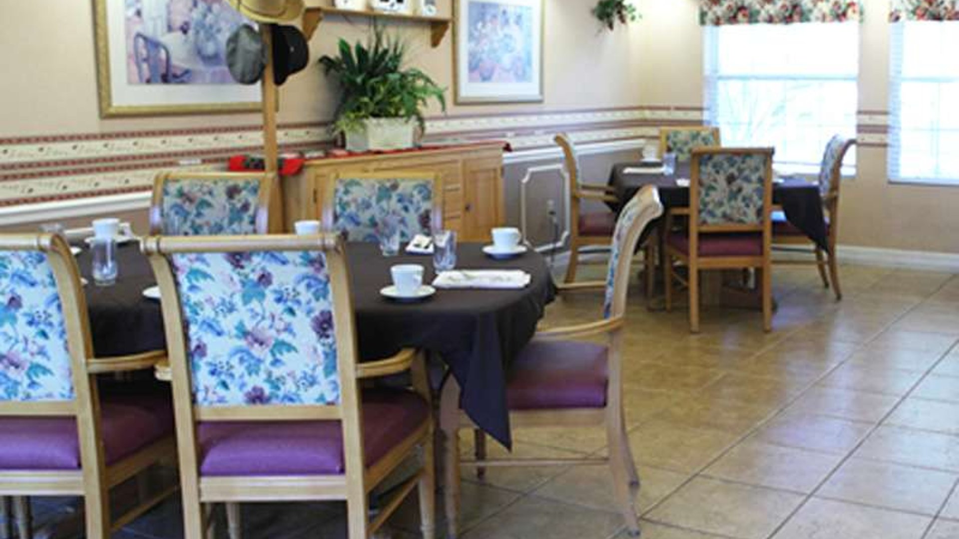 System.Collections.Generic.List`1[AFS.Common.Models.Photo] - Image 3