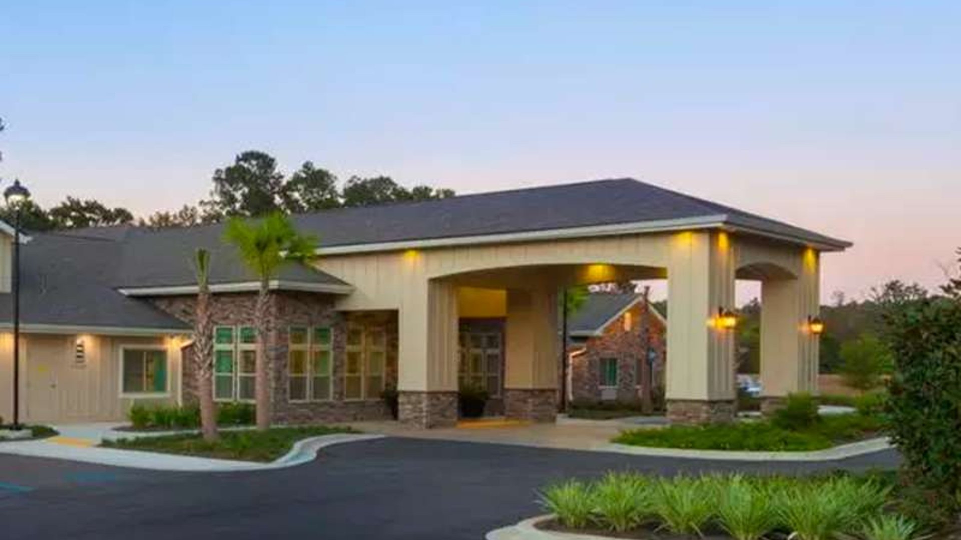 System.Collections.Generic.List`1[AFS.Common.Models.Photo] - Image 1