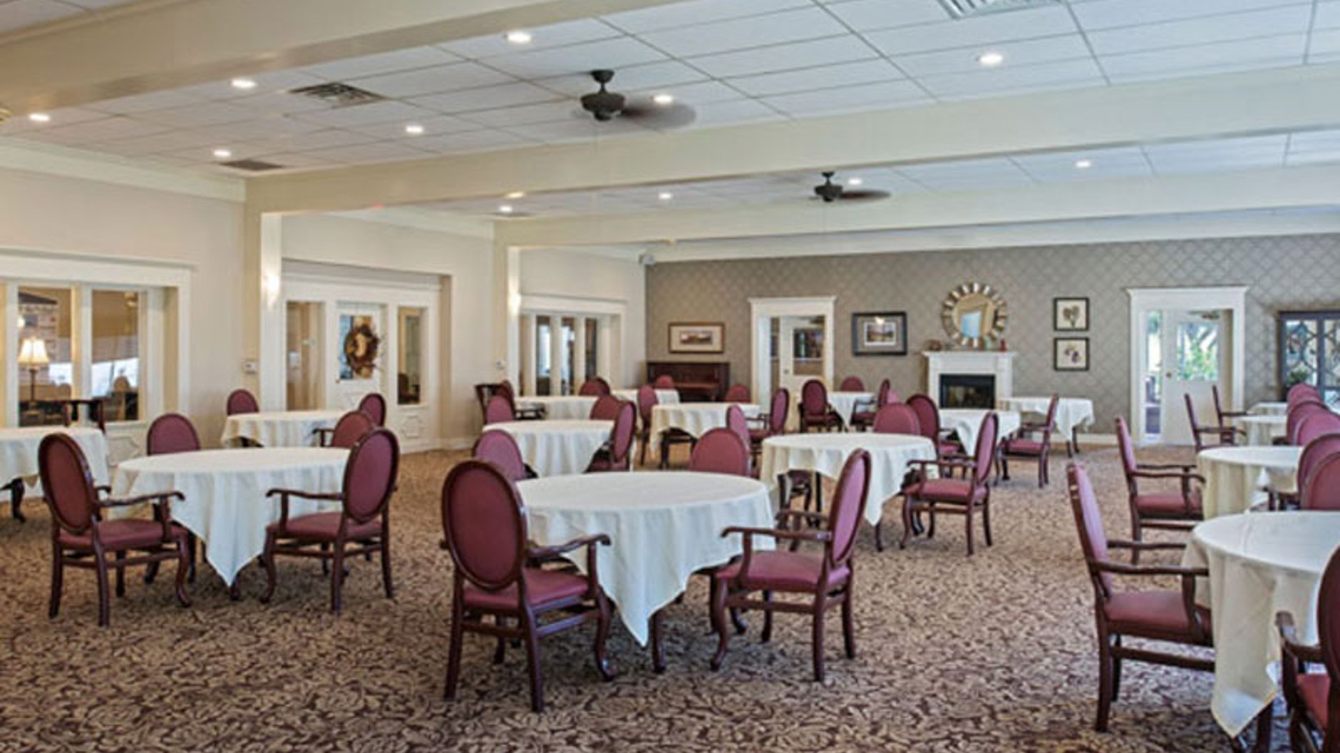 System.Collections.Generic.List`1[AFS.Common.Models.Photo] - Image 3