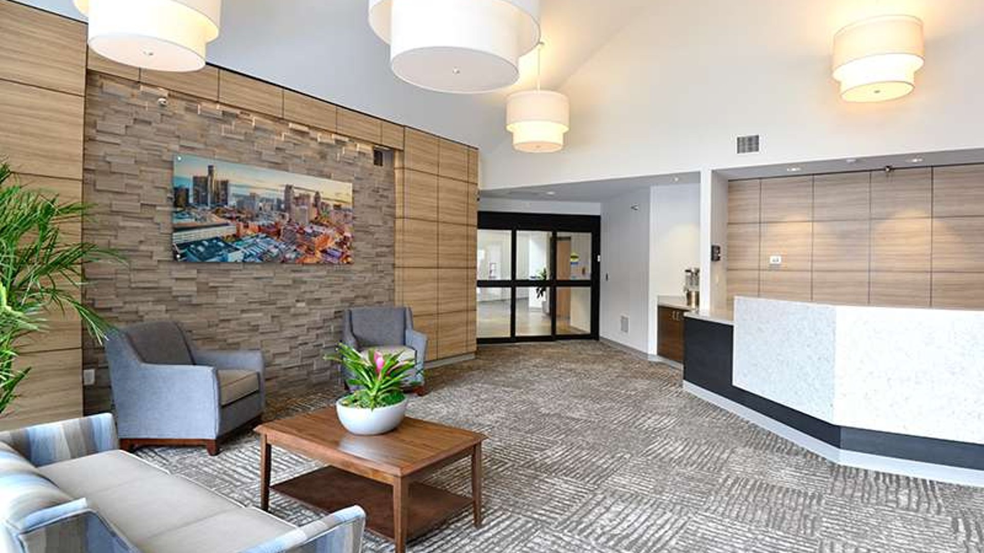 System.Collections.Generic.List`1[AFS.Common.Models.Photo] - Image 2