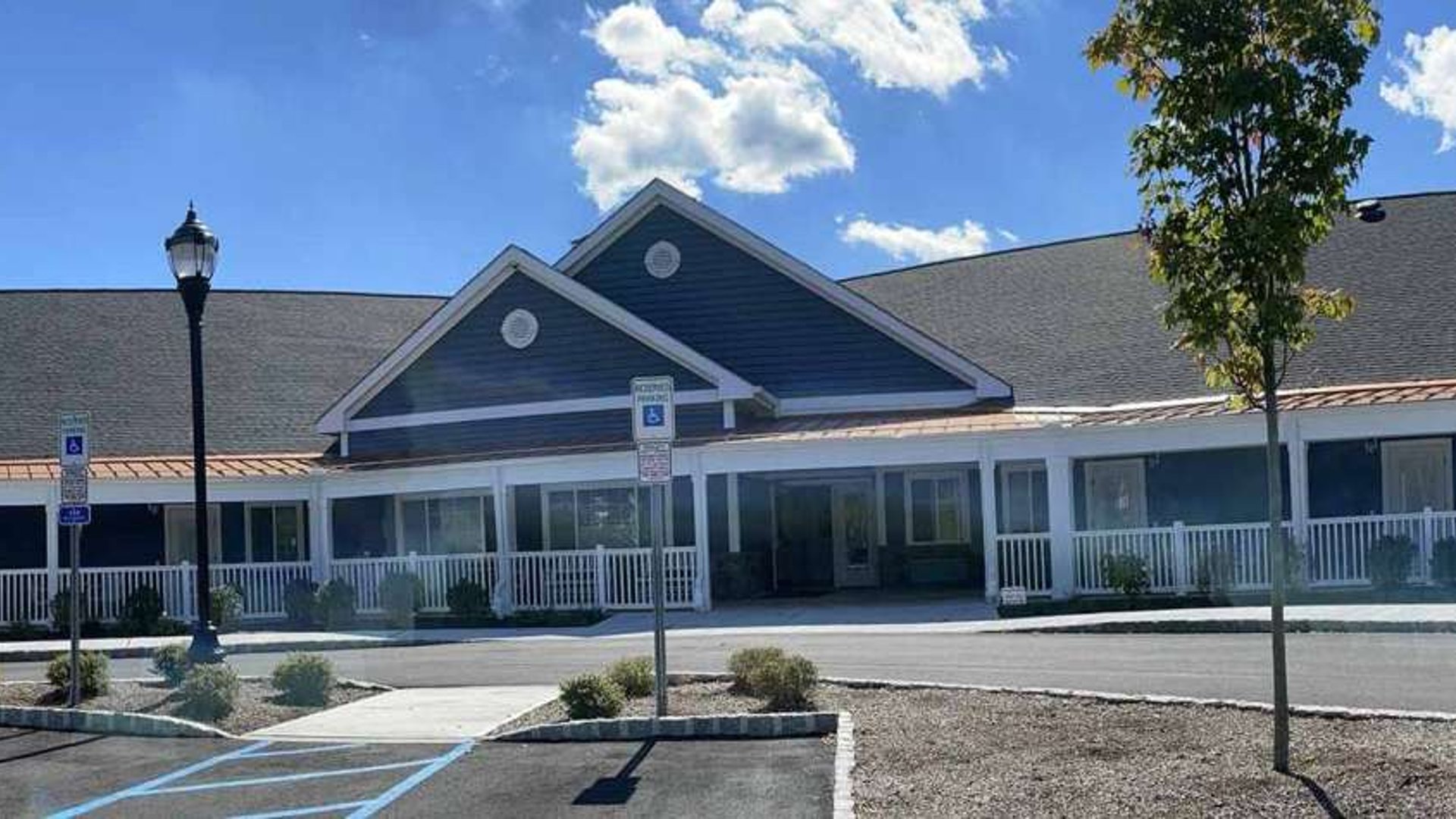 System.Collections.Generic.List`1[AFS.Common.Models.Photo] - Image 1