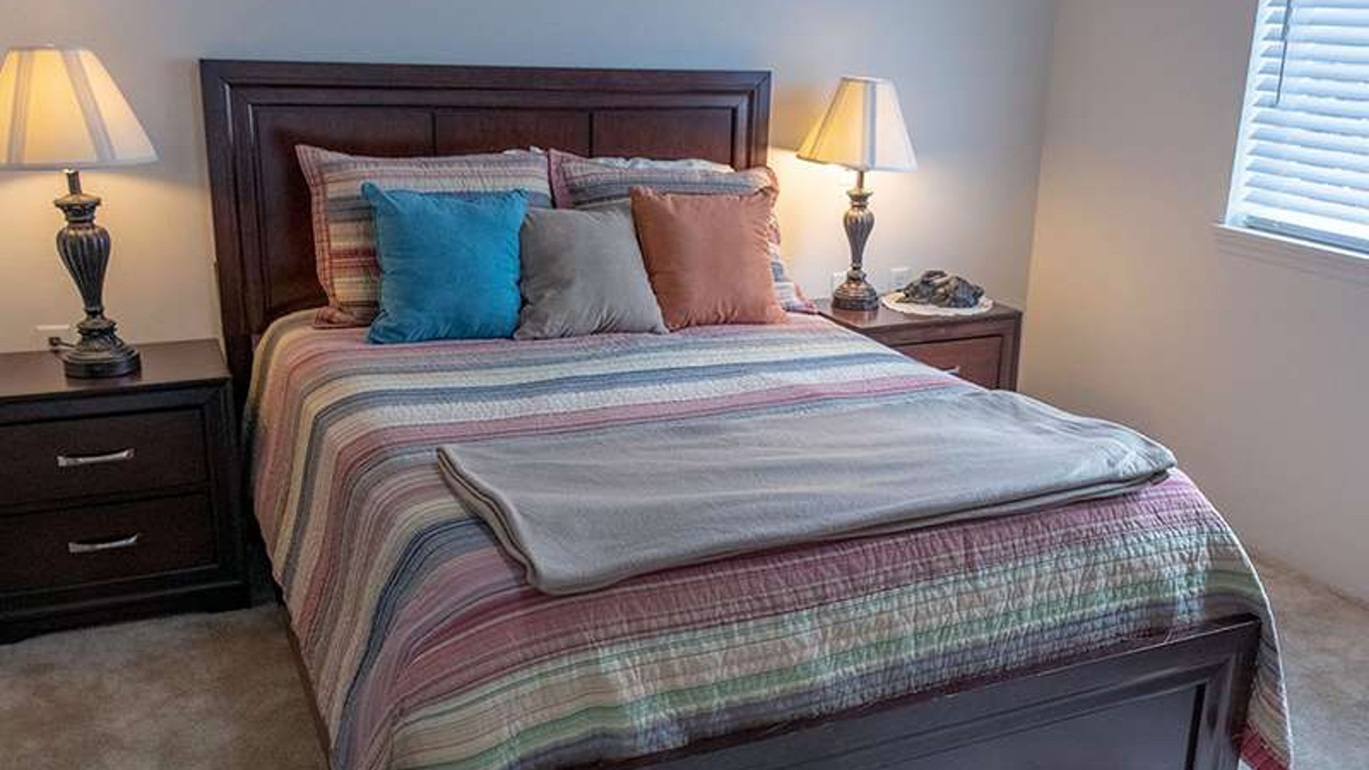 System.Collections.Generic.List`1[AFS.Common.Models.Photo] - Image 6