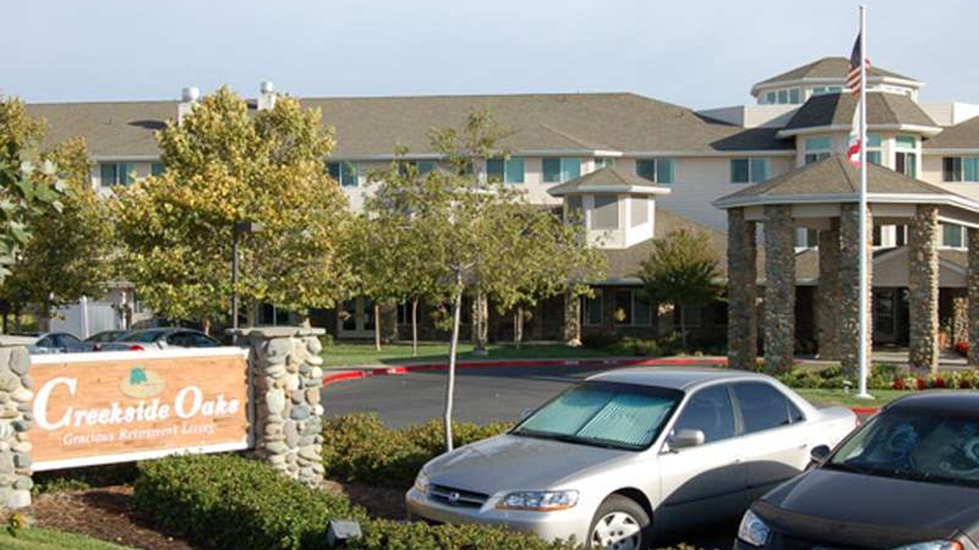 System.Collections.Generic.List`1[AFS.Common.Models.Photo] - Image 1