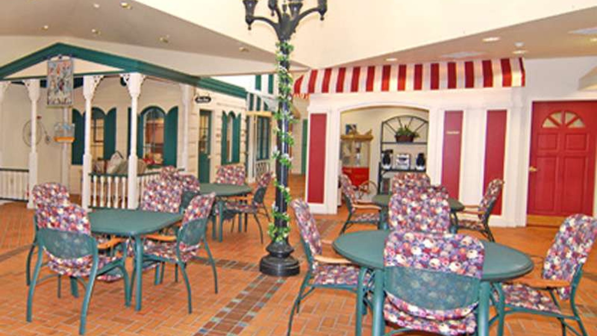 System.Collections.Generic.List`1[AFS.Common.Models.Photo] - Image 1