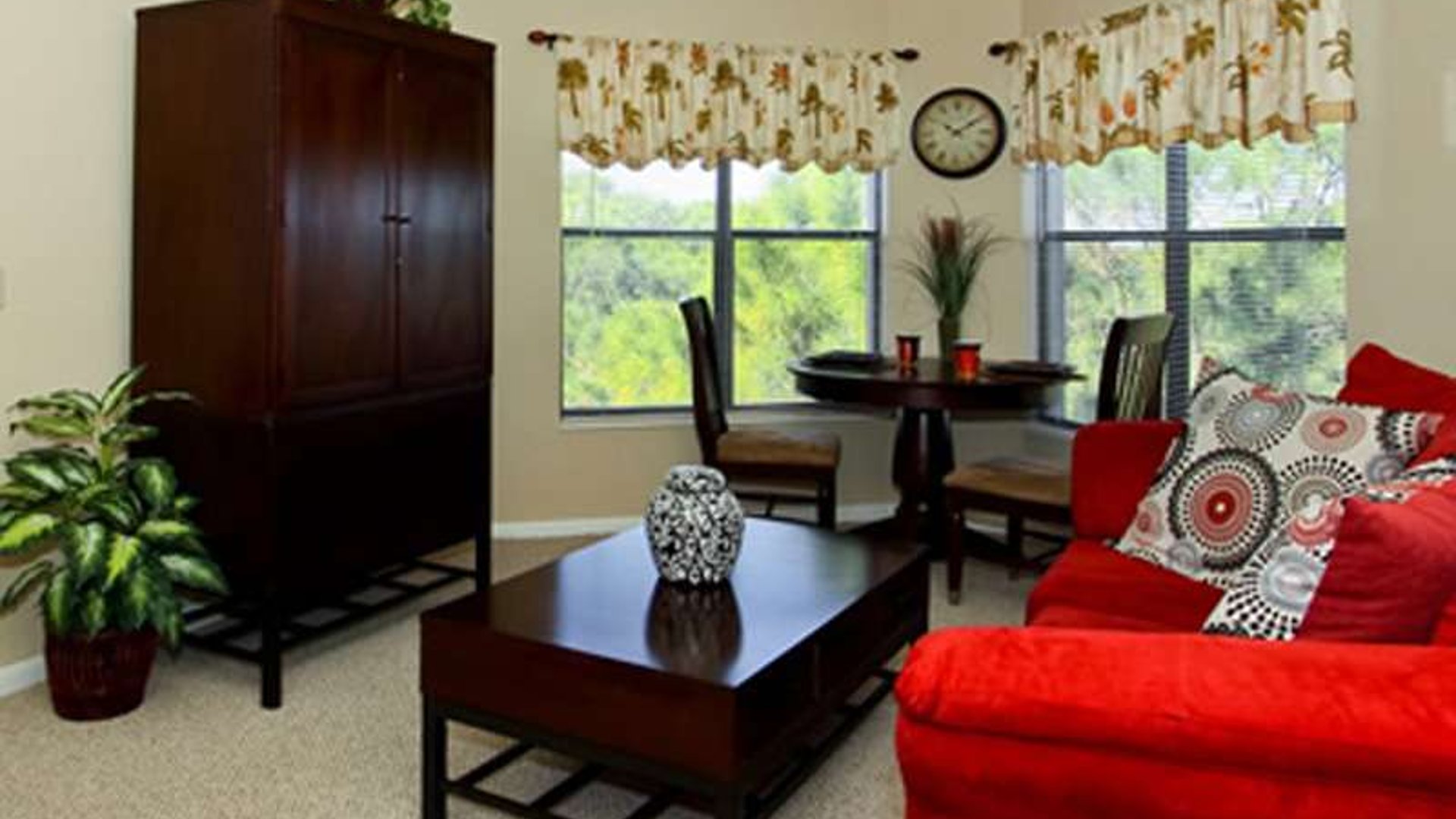 System.Collections.Generic.List`1[AFS.Common.Models.Photo] - Image 4