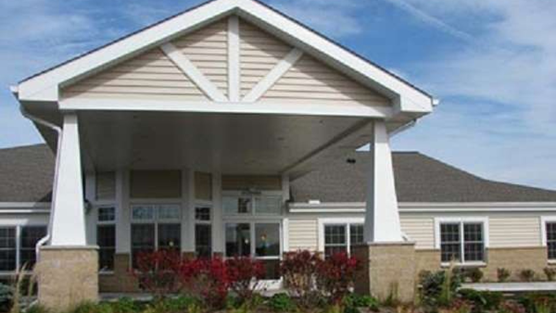 System.Collections.Generic.List`1[AFS.Common.Models.Photo] - Image 1