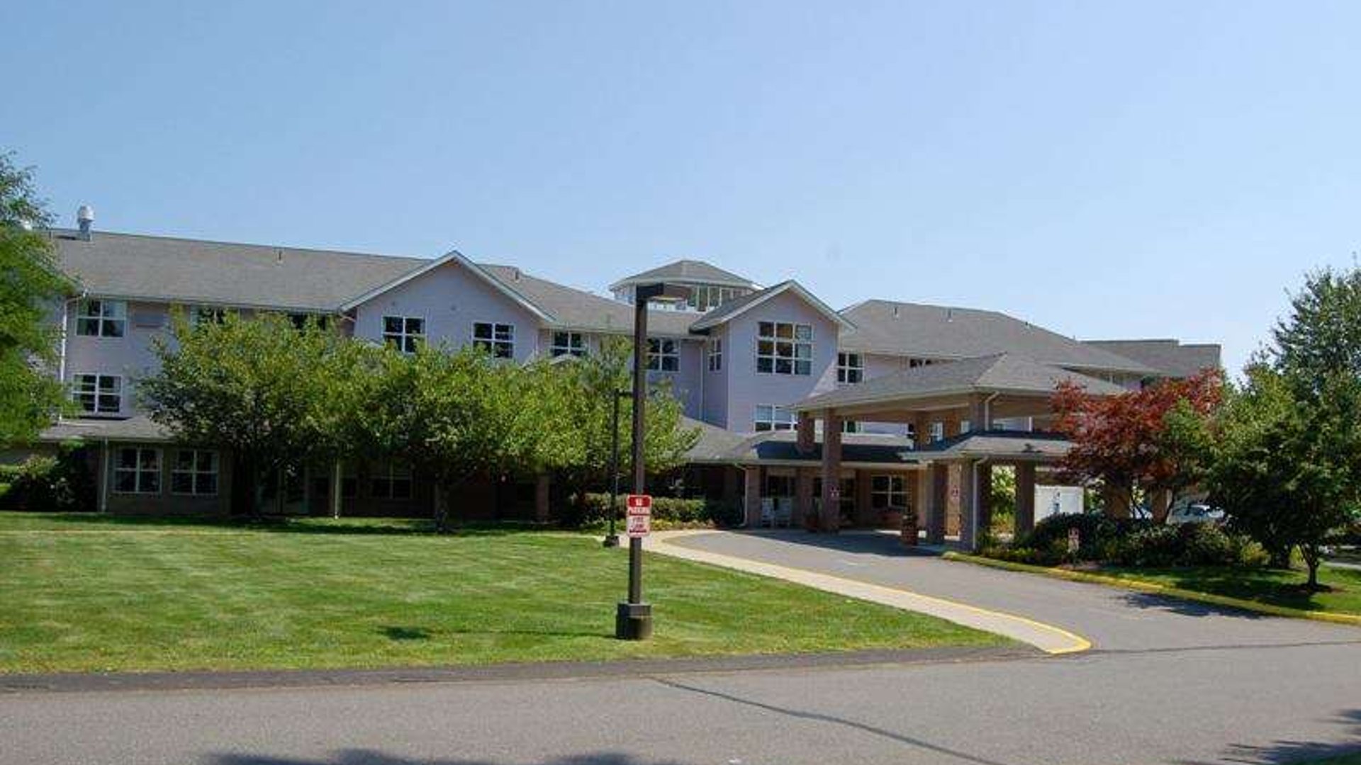 System.Collections.Generic.List`1[AFS.Common.Models.Photo] - Image 1