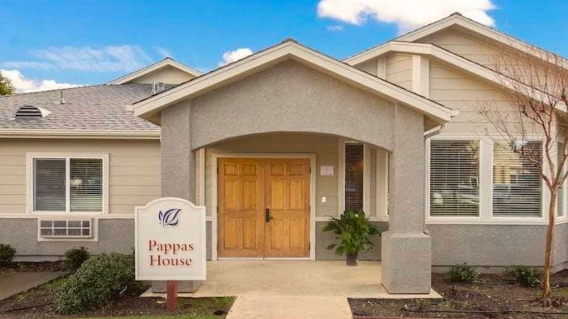 System.Collections.Generic.List`1[AFS.Common.Models.Photo] - Image 1