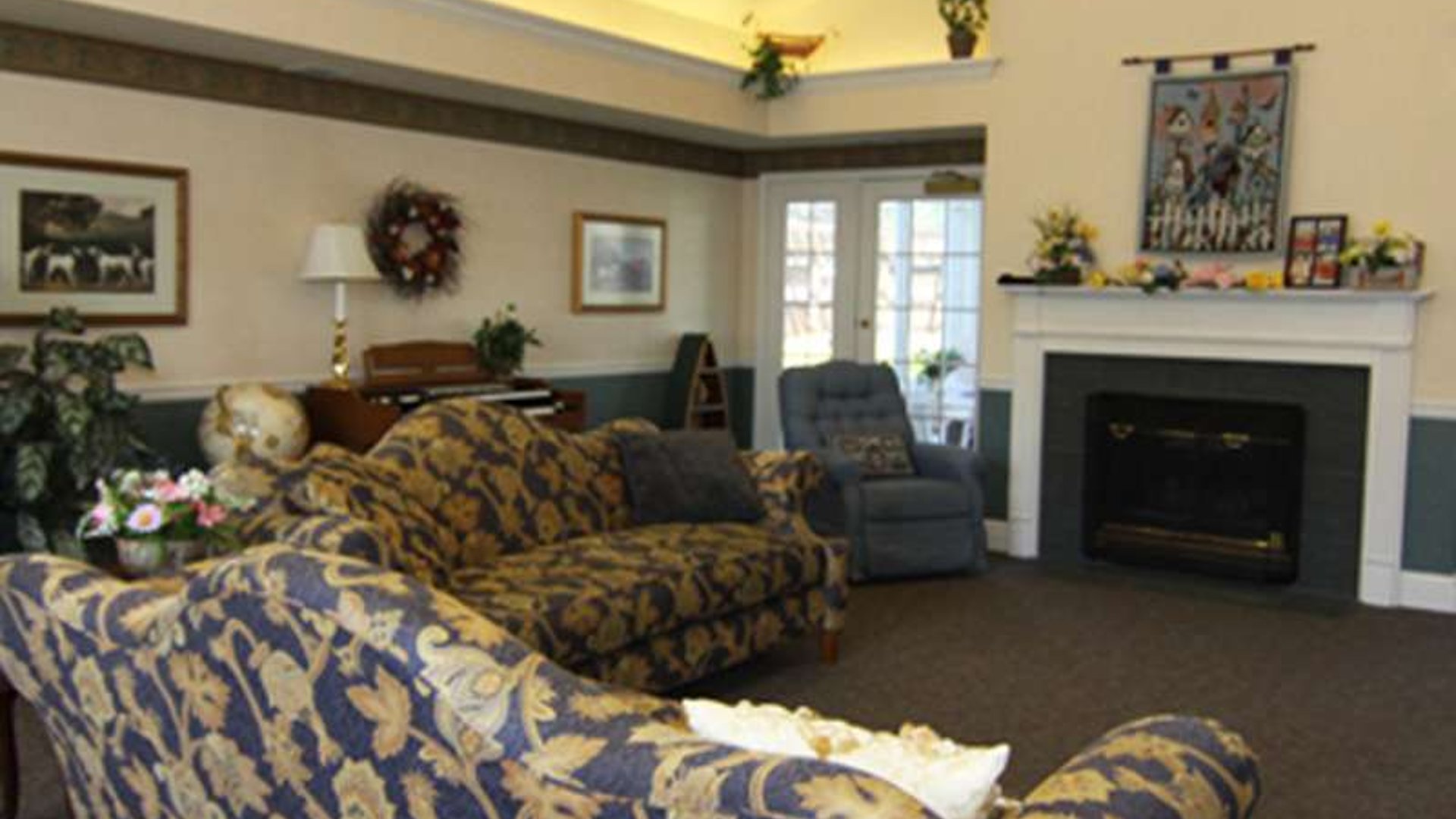 System.Collections.Generic.List`1[AFS.Common.Models.Photo] - Image 5