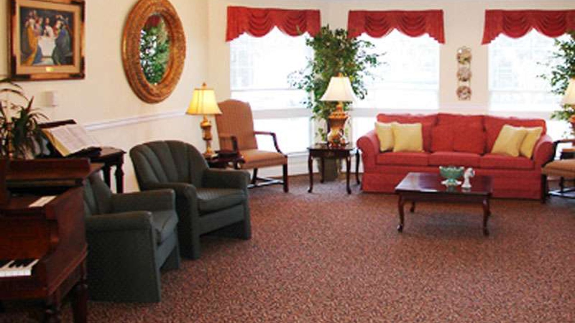 System.Collections.Generic.List`1[AFS.Common.Models.Photo] - Image 3