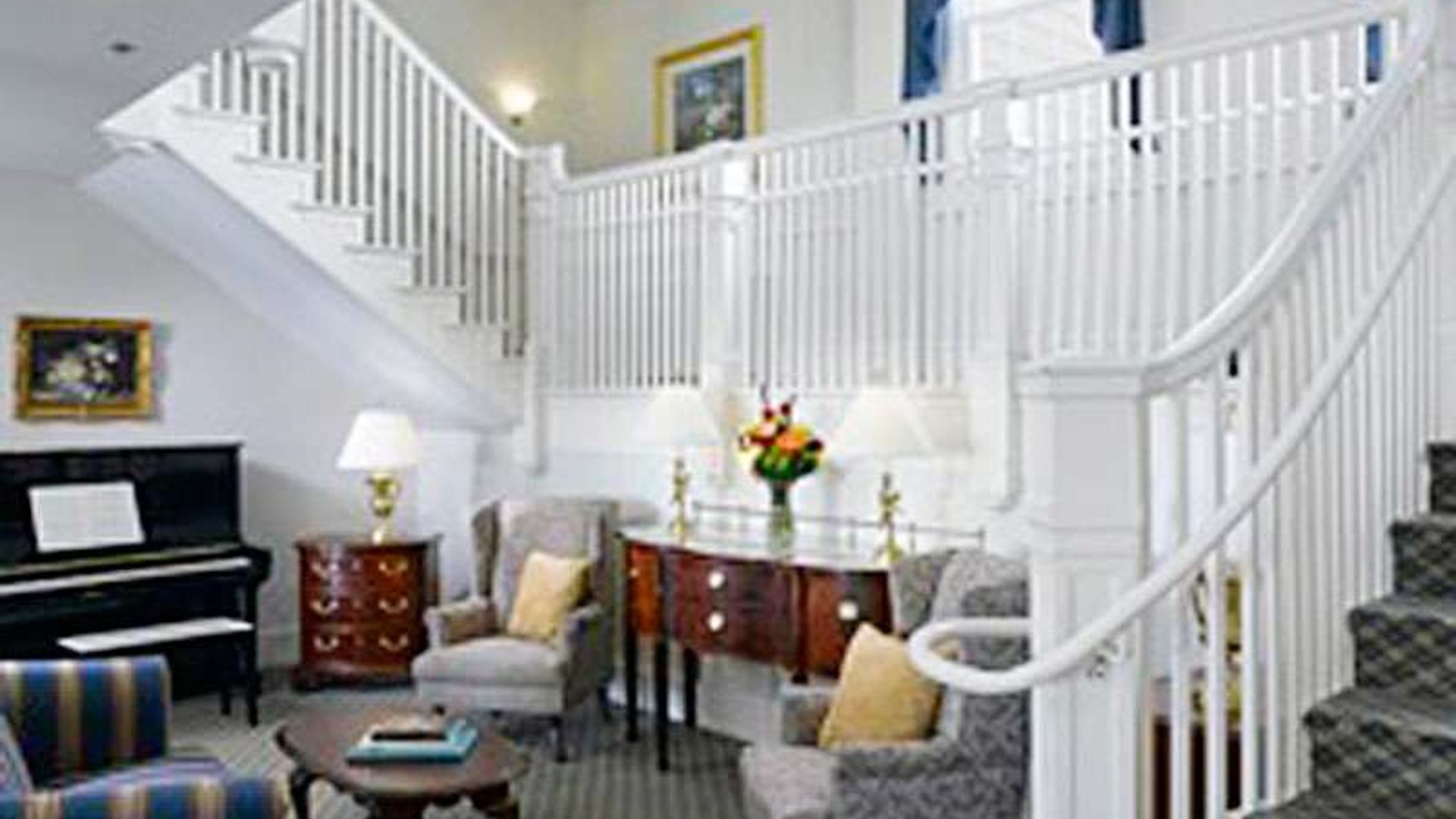 System.Collections.Generic.List`1[AFS.Common.Models.Photo] - Image 5