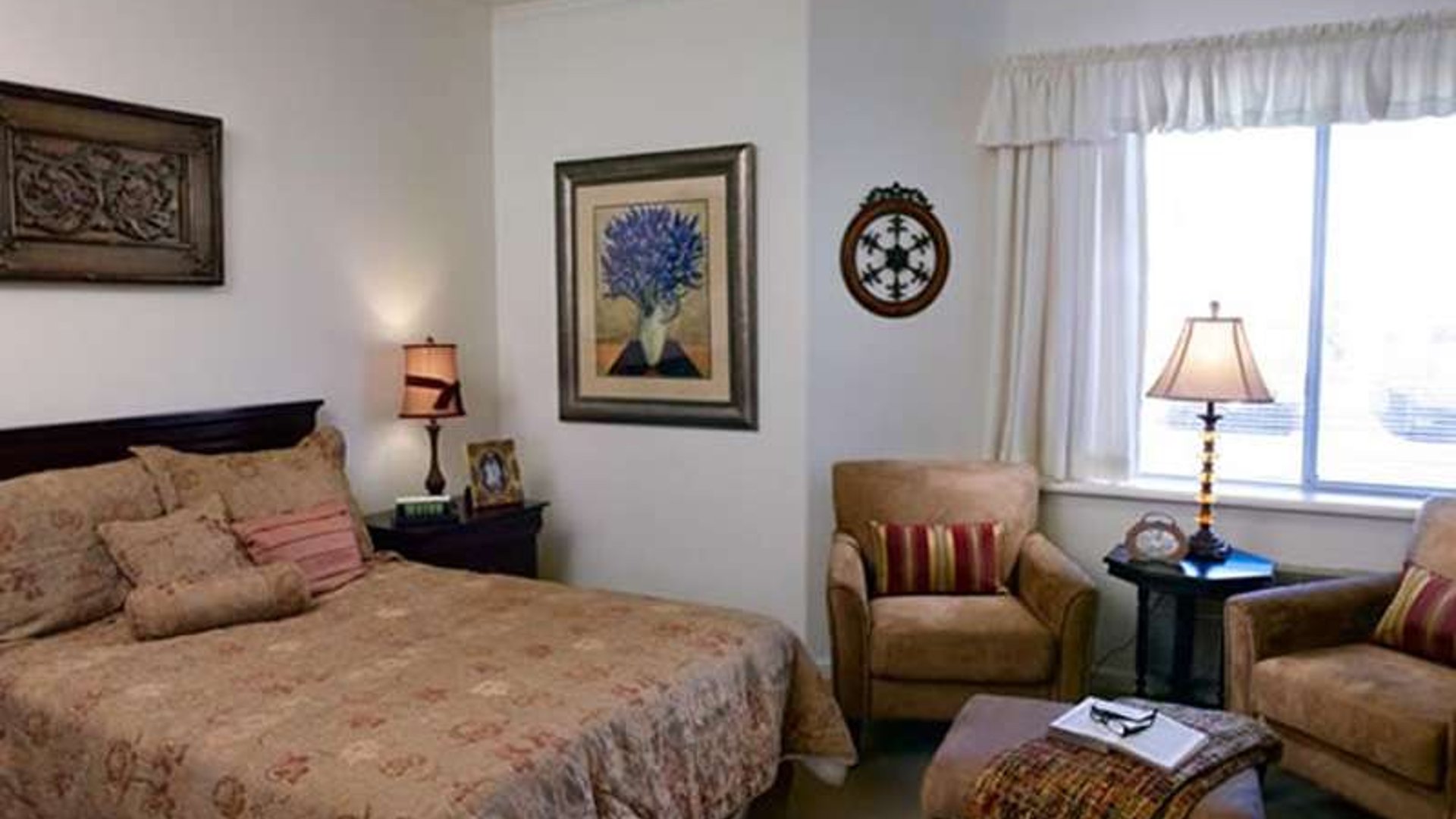 System.Collections.Generic.List`1[AFS.Common.Models.Photo] - Image 6