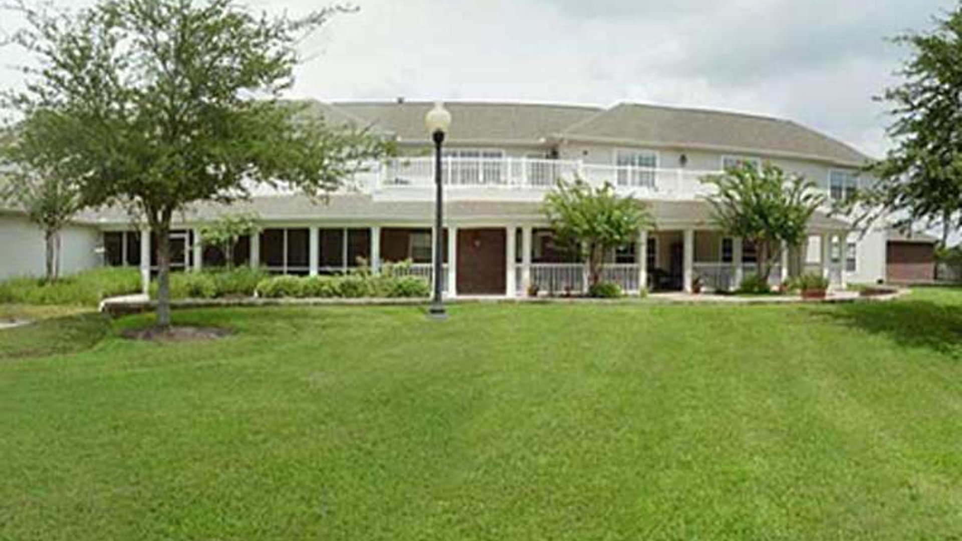 System.Collections.Generic.List`1[AFS.Common.Models.Photo] - Image 2