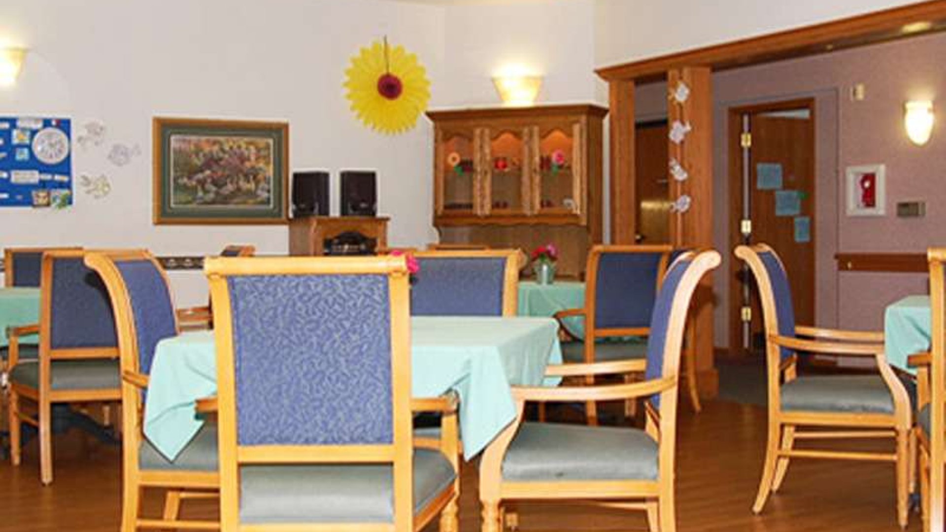 System.Collections.Generic.List`1[AFS.Common.Models.Photo] - Image 4