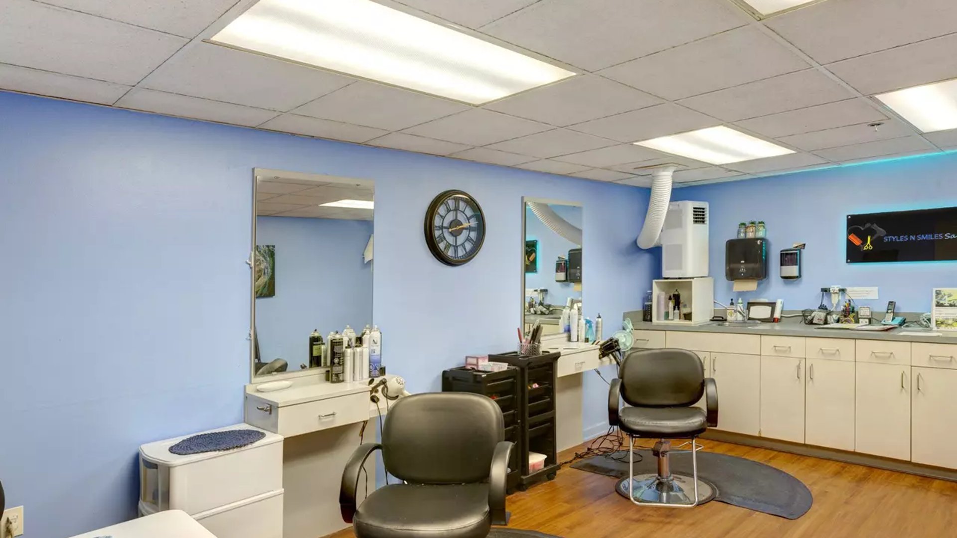 System.Collections.Generic.List`1[AFS.Common.Models.Photo] - Image 4